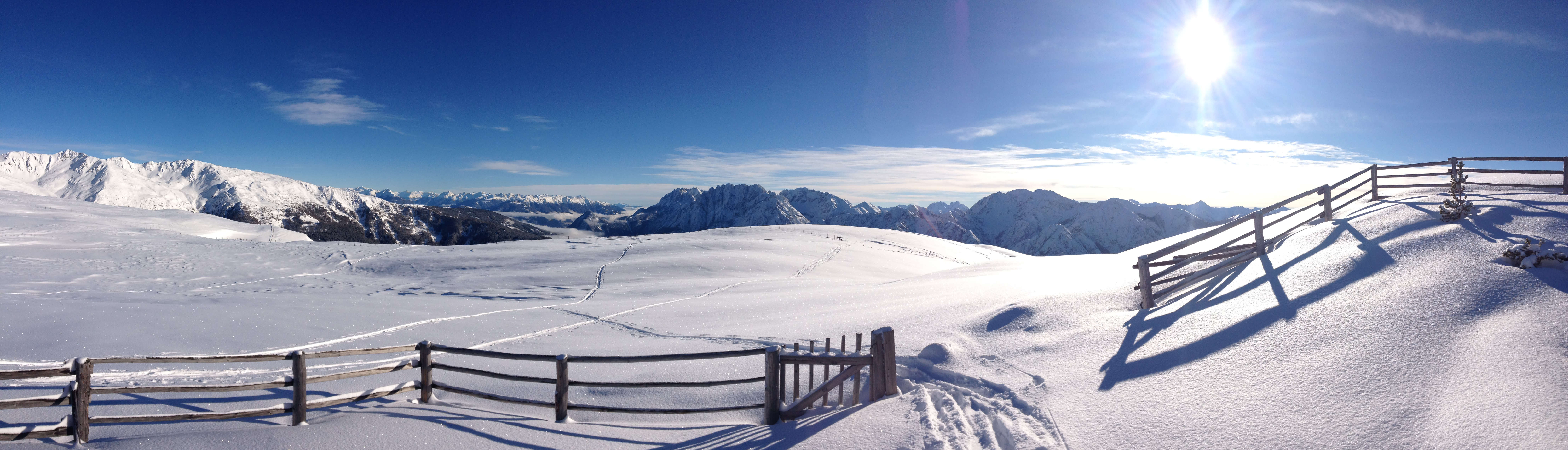 Blick über die Compedal-Hochalm im Winter